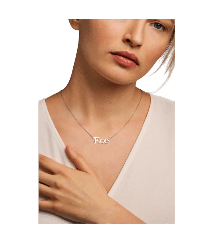Stilinin İmzası Kişiye Özel İsim Kolye