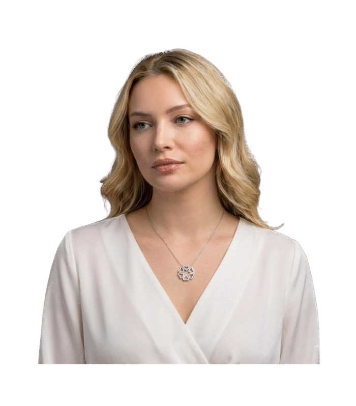 Sıra Kalpli ve Zirkon Taşlı Kolye