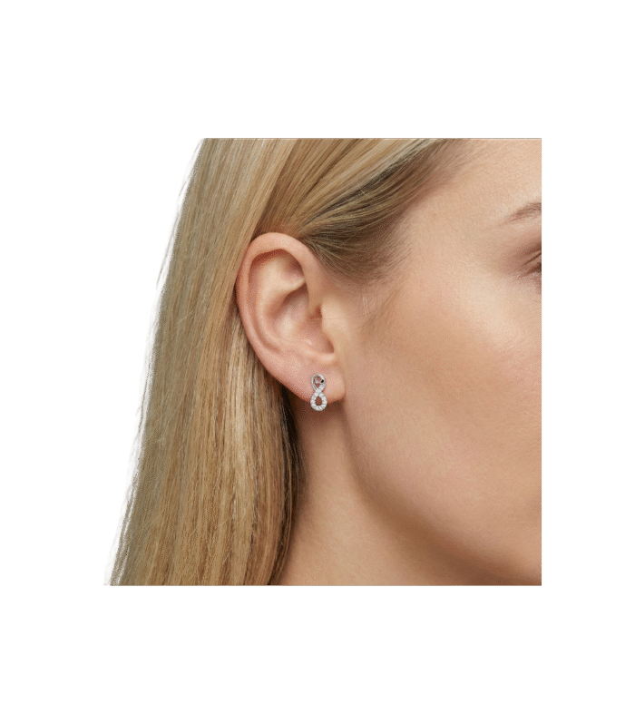 Zirkon Taşlı Kalpli Sonsuzluk Küpe